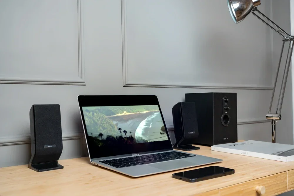 BOXE SPACER 2.1, RMS: 11W (2 x 3W + 5W), control volum, bass, 220V alimentare, black, &quot;SPB-2200&quot; (include TV 1.75lei)  261900