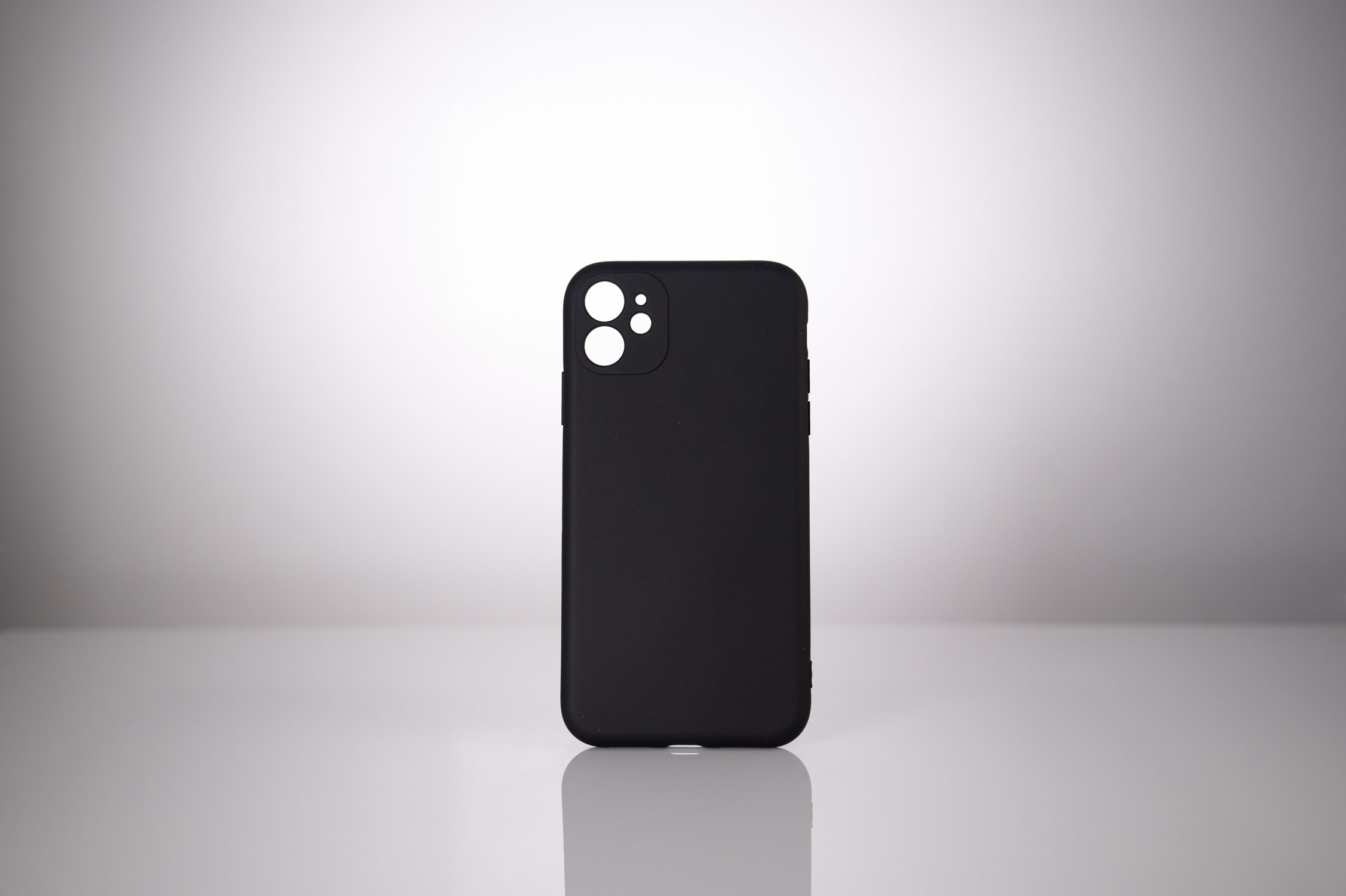 HUSA SMARTPHONE Spacer pentru Iphone 11, grosime 1.5mm, material flexibil TPU, negru "SPPC-AP-IP11-TPU" thumb