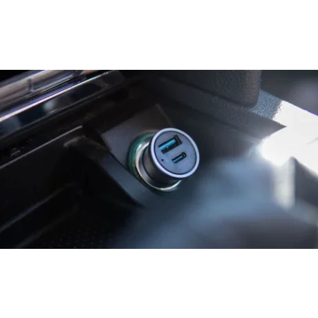 Adaptator Auto Swissten livrare putere usb-c + incarcare rapida 3.0 36w metal argint