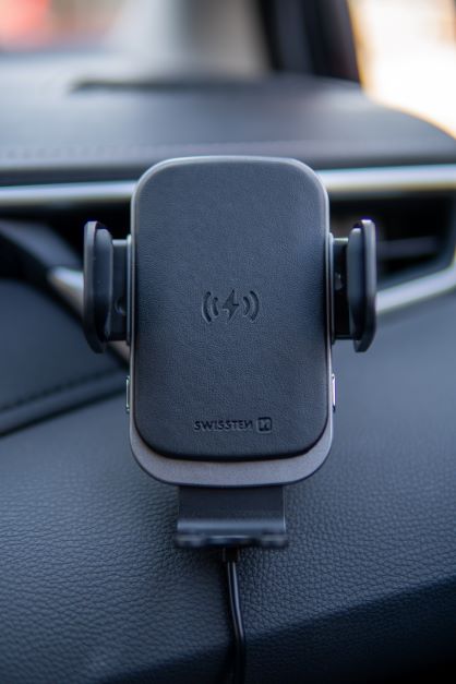 Suport auto inteligent ventilatia masinii cu incarcare wireless 15W Swissten S-GRIP W2-AV5 thumb