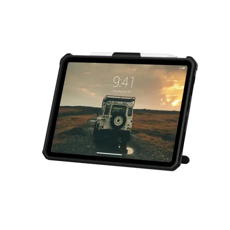Husa UAG Scout cu suport si curea de mana pentru iPad 10,9&quot; 2022 Negru