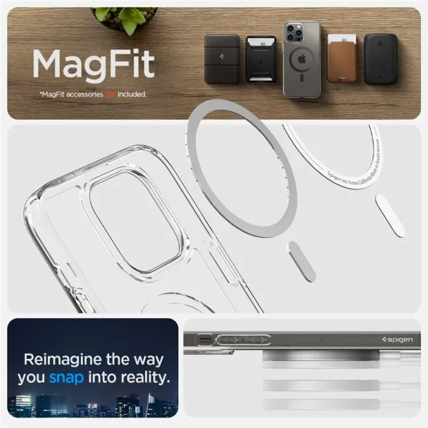 Husa Spigen Ultra Hybrid MagSafe fibra de carbon pentru iPhone 14 Pro Transparent