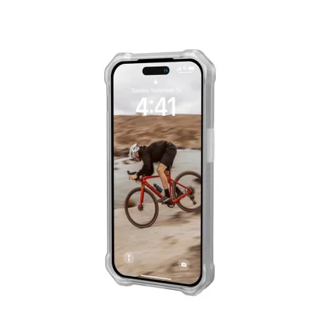 Husa UAG Essential Armor MagSafe ice  iPhone 14 Pro