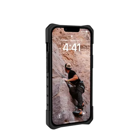 Husa UAG Pathfinder pentru  iPhone 14 Negru