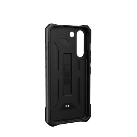 Husa UAG Pathfinder pentru  Samsung Galaxy S22 Negru