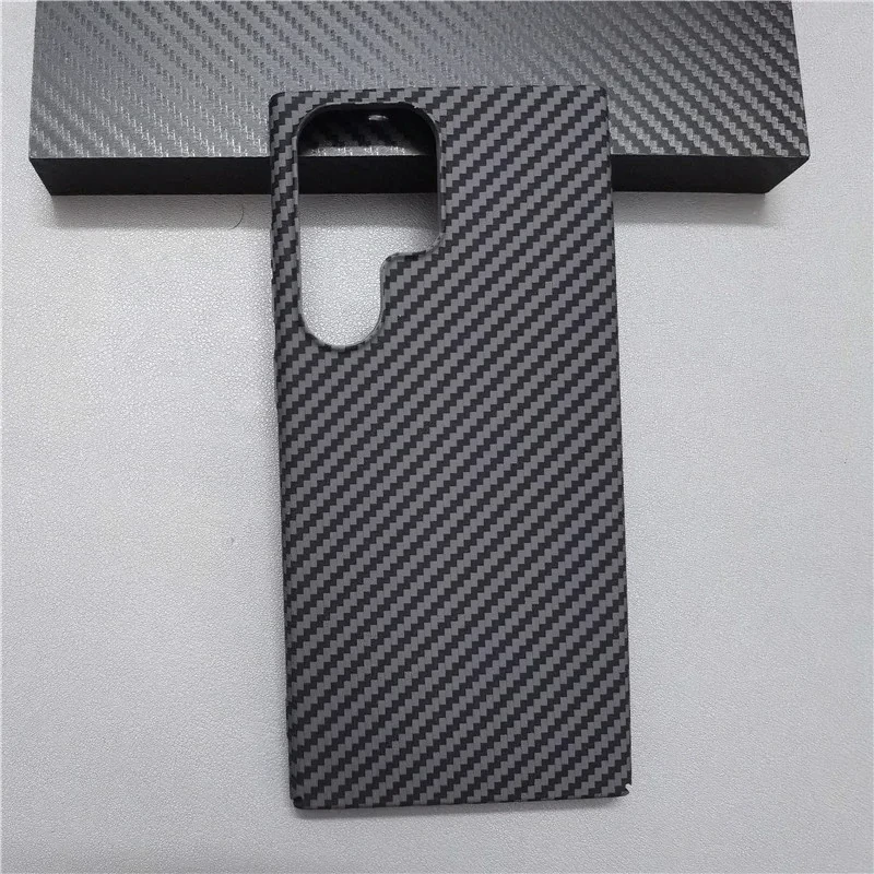 Husa Cover Hard Carbon Fiber pentru Samsung Galaxy S22 Ultra Negru