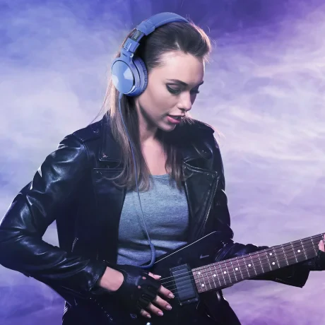 Casca OneOdio cu fir detasabil, tip over ear, utilizare profesionala, DJ, conectare prin Jack 3.5 mm | Jack 6.35 mm, difuzor 50 mm, impedanta 32 Ohm, albastru deschis, "Pro10-Light-Blue" (timbru verde 0.8lei)