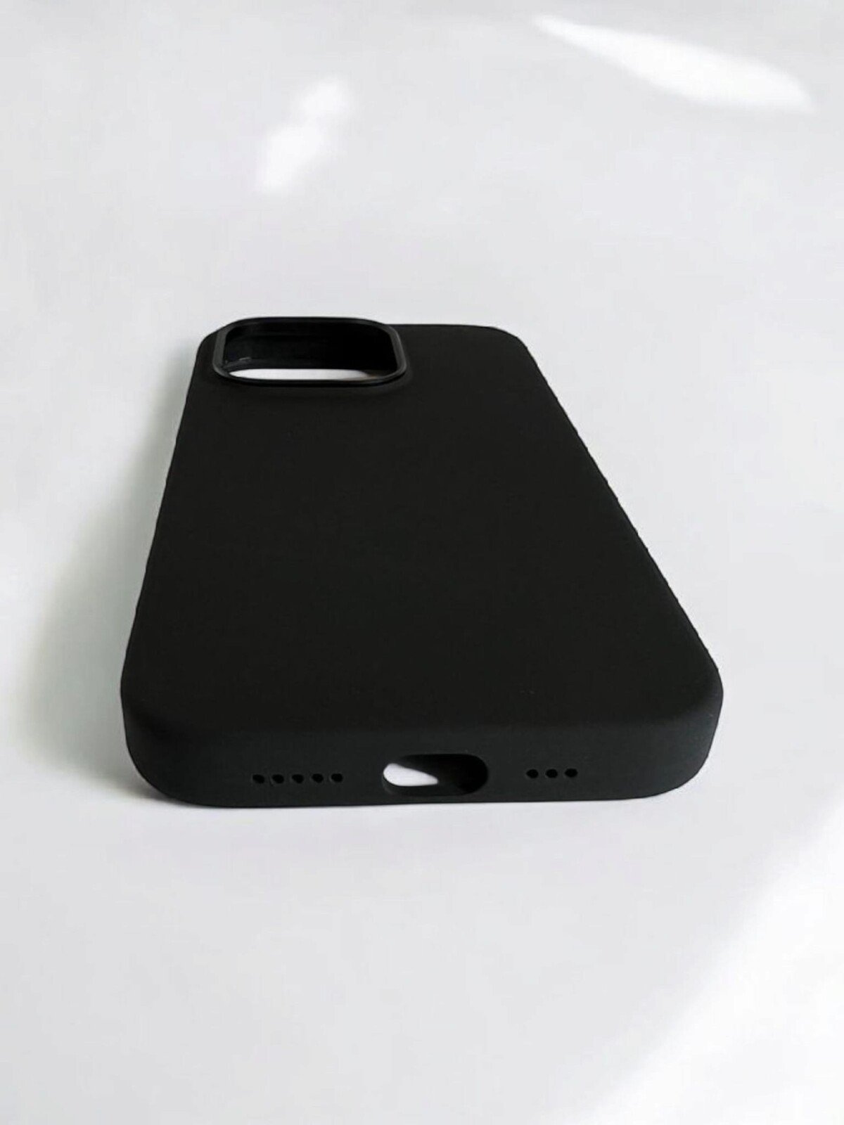 Husa Spate Urban Gadgets Silicon Soft MagSafe pentru iPhone 14 Pro Negru thumb
