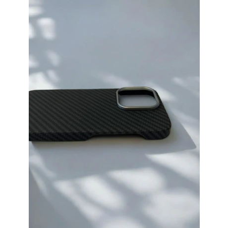 Husa Spate Hard Urban Gadgets MagForce Aramid pentru iPhone 14 Pro Negru