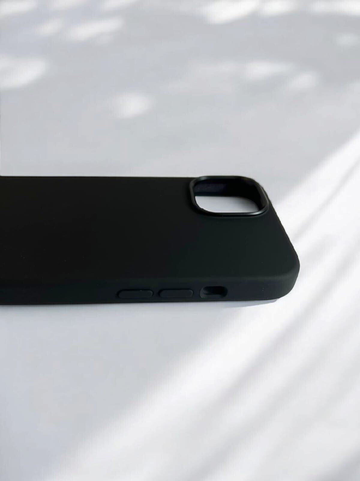 Husa Spate Urban Gadgets Silicon Soft MagSafe pentru iPhone 14 Negru thumb