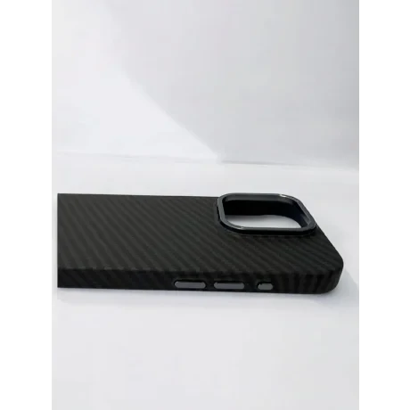 Husa Spate Carbon Z Kevlar pentru iPhone 15 Pro Bulk Negru