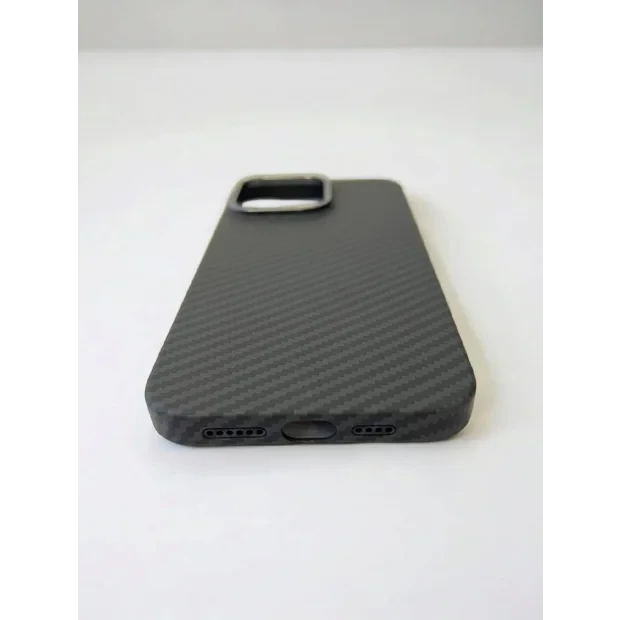 Husa Spate Carbon Z Kevlar pentru iPhone 15 Pro Max Bulk Negru