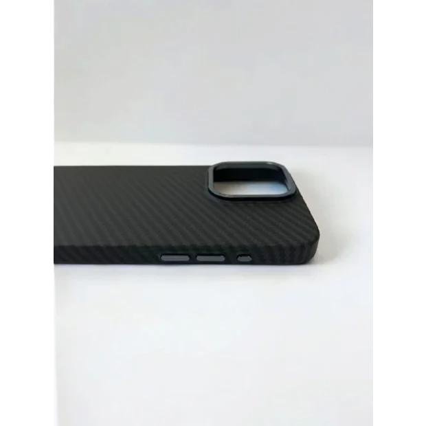 Husa Spate Carbon Z Kevlar pentru iPhone 15 Pro Max Bulk Negru