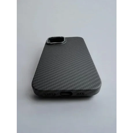 Husa Spate Carbon Z Kevlar pentru iPhone 15 Bulk Bulk Negru