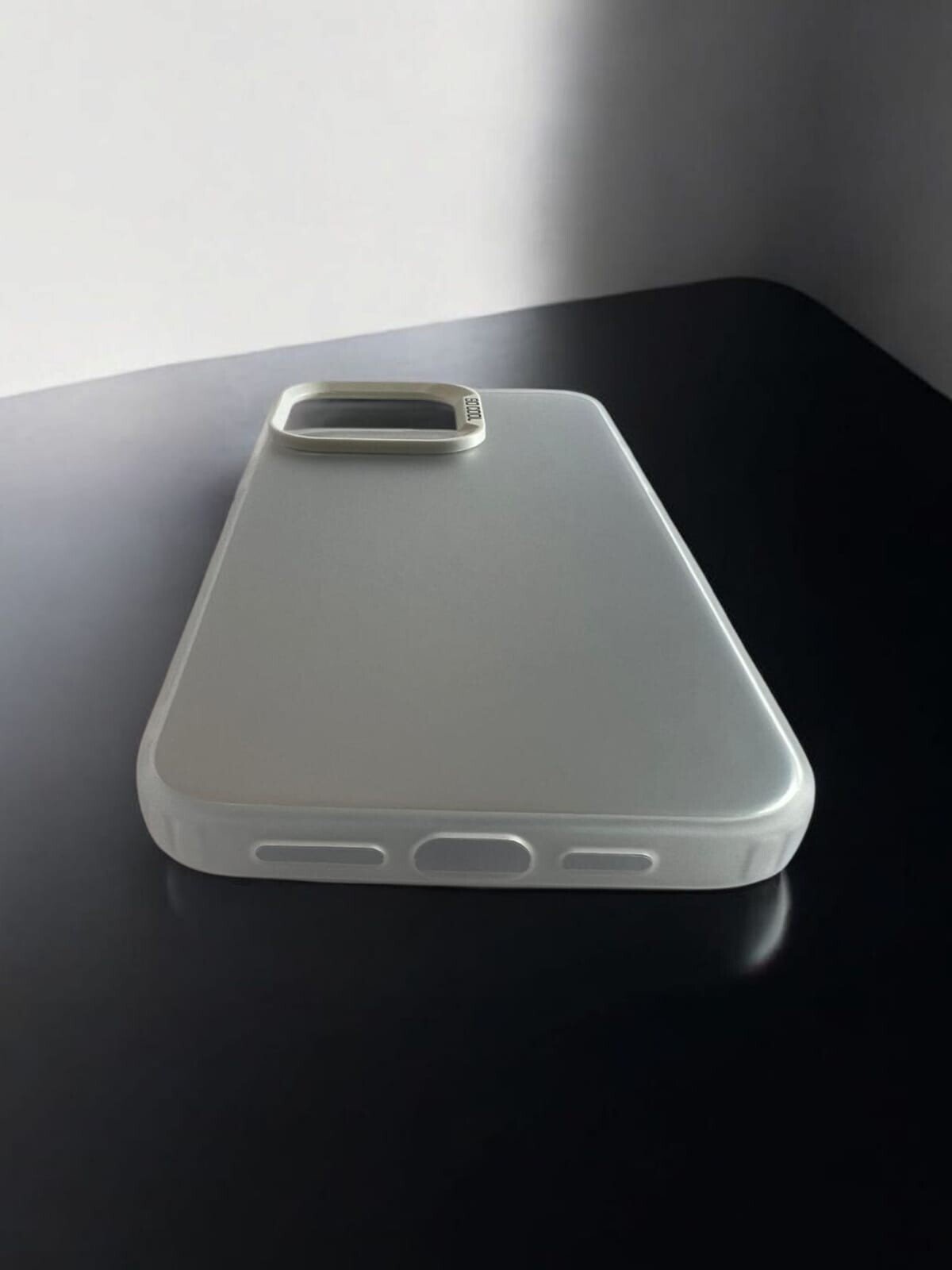 Husa Spate SoCool Z  pentru iPhone 15 Pro Max Bulk Alb thumb