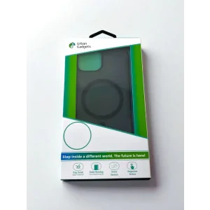 Husa Spate Hard Urban Gadgets MagSafe Slim pentru iPhone 15 Negru