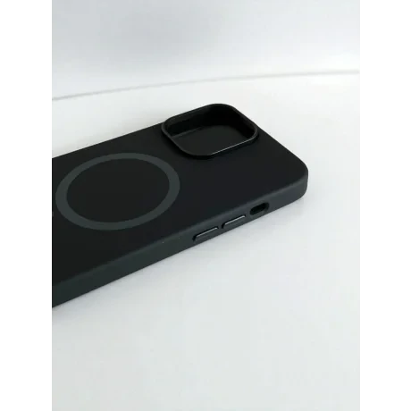 Husa Spate Urban Gadgets Silicon Soft Magsafe pentru iPhone 13 Pro Max Negru