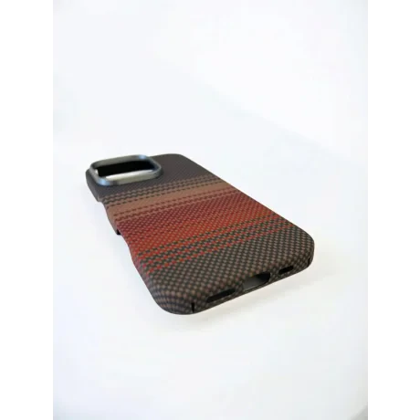 Husa Spate Hard Urban Gadgets MagForce Aramid pentru iPhone 16 Pro Maro