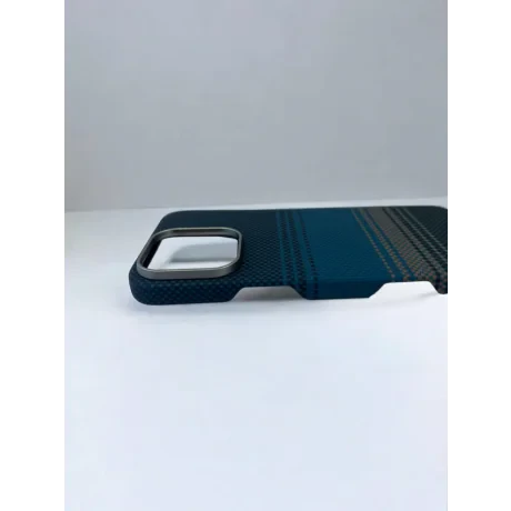 Husa Spate Hard Urban Gadgets MagForce Aramid pentru iPhone 16 Pro Max Albastru