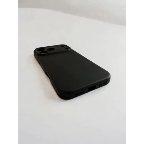 Husa Spate Hard Fun pentru iPhone 17 Pro Max Negru