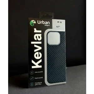 Husa Spate Hard Urban Gadgets MagForce Aramid pentru iPhone 13 Negru