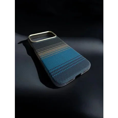 Husa Spate Hard Urban Gadgets MagForce Aramid pentru iPhone 17 Pro Max Albastru