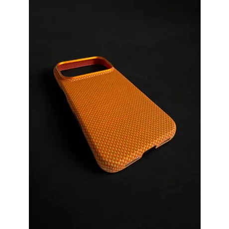 Husa Spate Hard Urban Gadgets MagForce Aramid pentru iPhone 17 Pro Portocaliu