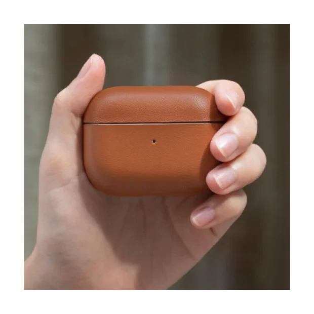 Husa Airpods Leather Uniq Terra pentru Apple Airpods Pro Maro