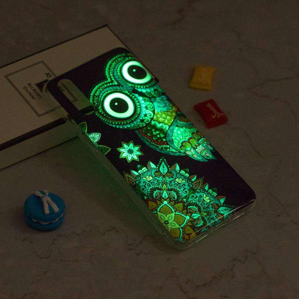 Husa iPhone XR 6.1'', Luminous Patterned, Colorful Owl thumb