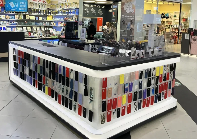 Brasov Carrefour Urban Gadgets Contakt (G322)